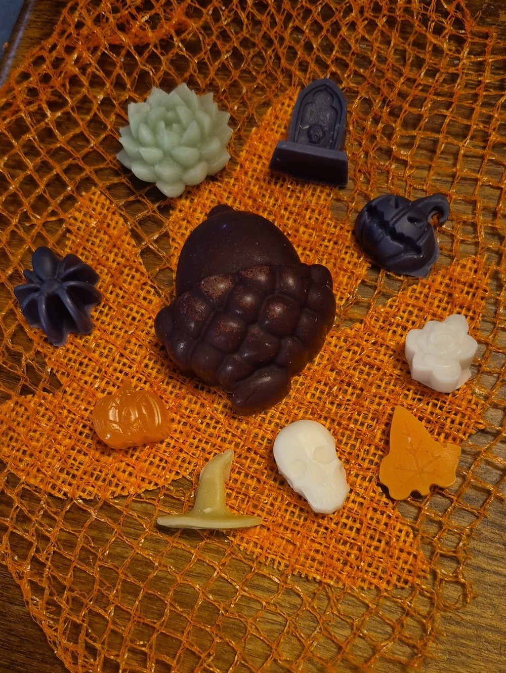 Kids Halloween Wax Charm Set in Orange, Black, White, Green